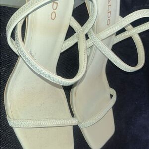 Aldo Women's Elegant Cream Heels